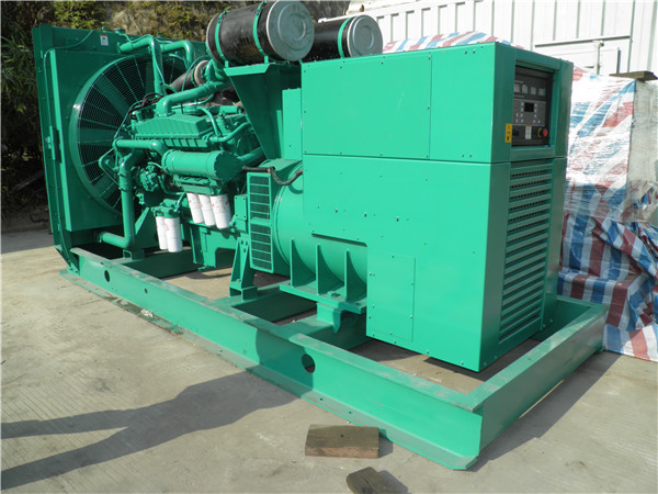 代县出租发电机 发电机组厂家：柴油发电机组的控制屏的作用是什么？